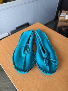 Hides in Hand Turquoise Moccasin Slippers